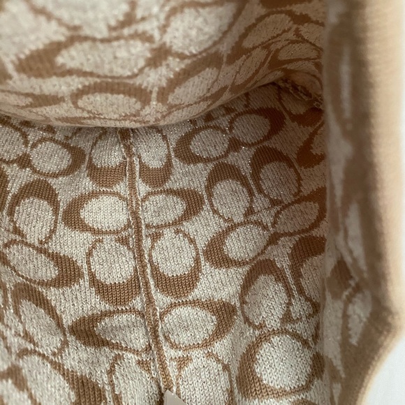 Coach signature metallic CC beanie hat OS - Picture 5 of 7